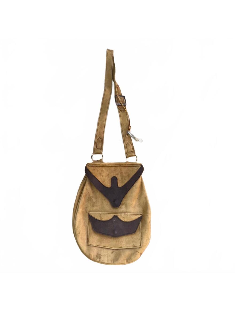 Vintage Brown Leather Crossbody Bag with Front Pocket and Adjustable Strap